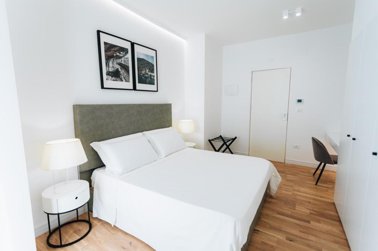 Centoquindici Rooms & Suite Montesilvano Marina Εξωτερικό φωτογραφία
