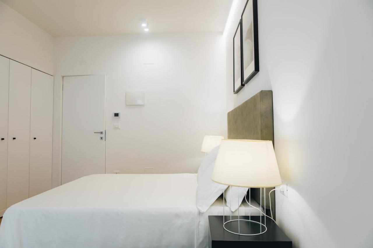 Centoquindici Rooms & Suite Montesilvano Marina Εξωτερικό φωτογραφία
