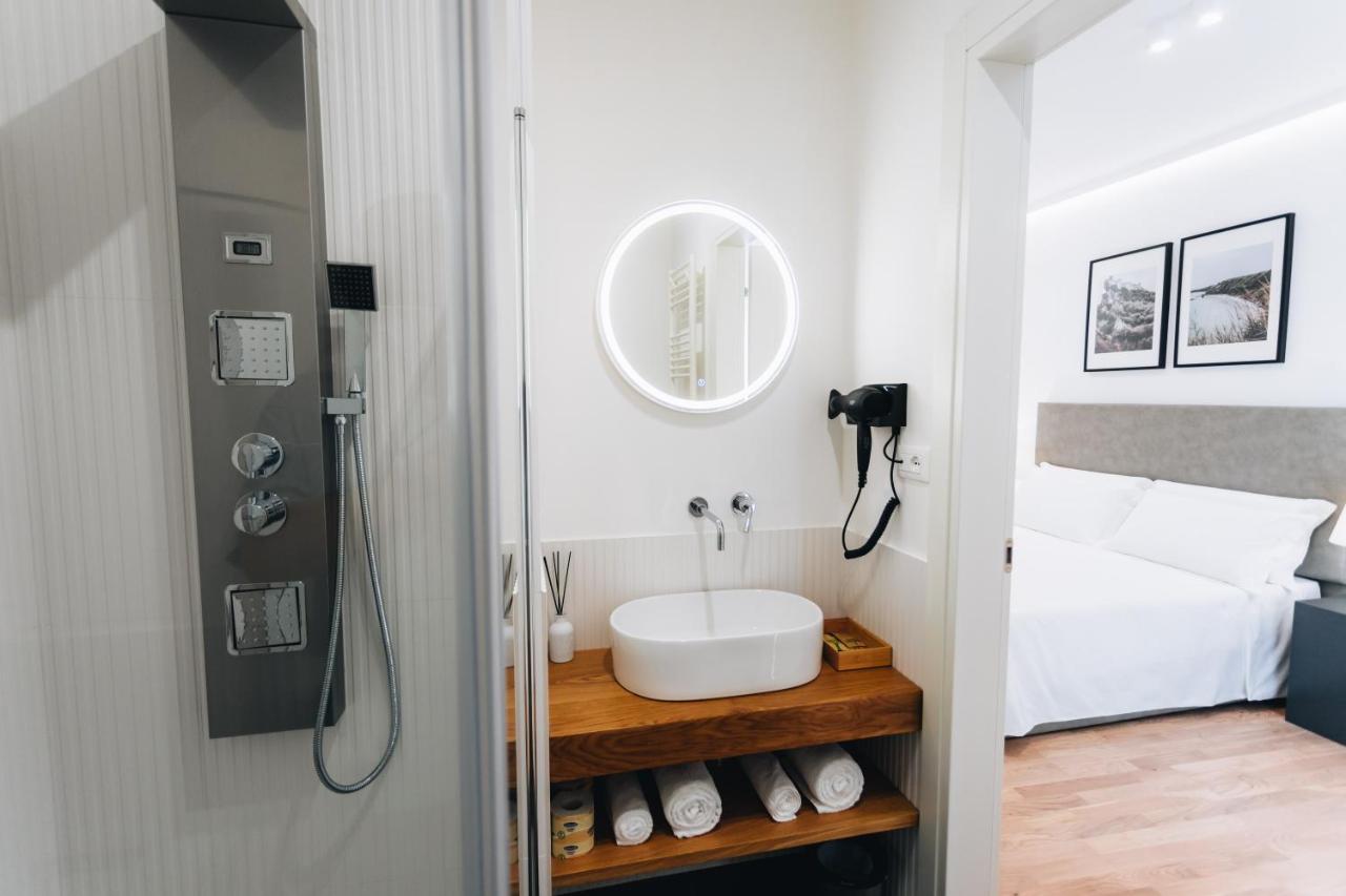 Centoquindici Rooms & Suite Montesilvano Marina Εξωτερικό φωτογραφία